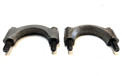 AMC 20 differential carrier bearing caps with bolts Jeep rear axle gears