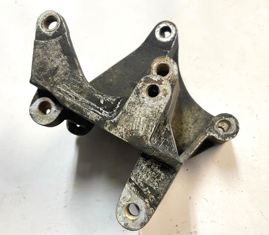 Jeep Grand Wagoneer V8 Sanden AC compressor bracket air 8953005420
