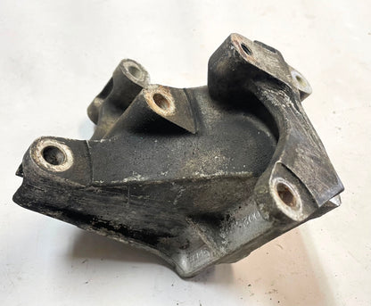 Jeep Grand Wagoneer V8 Sanden AC compressor bracket air 8953005420