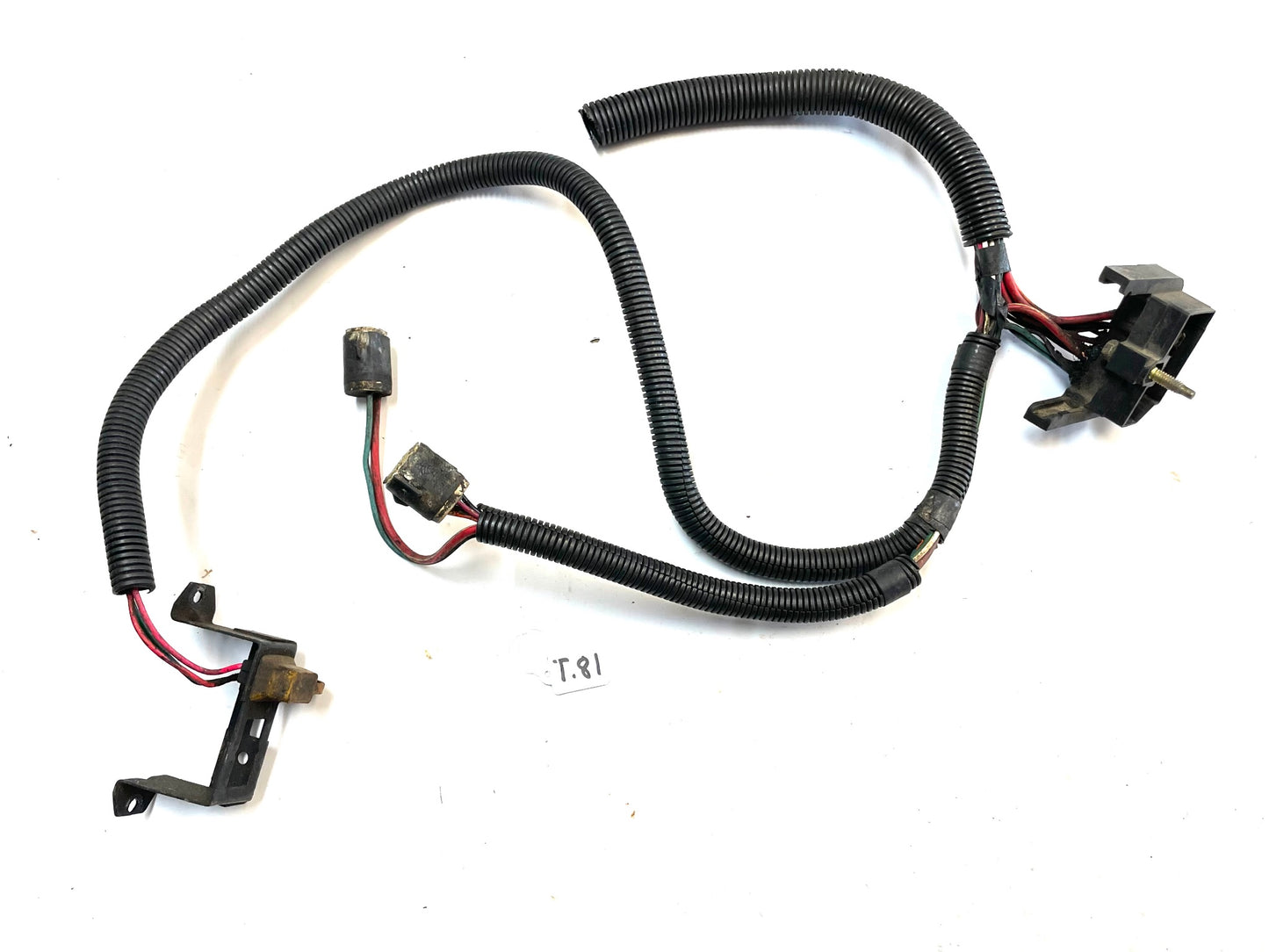Jeep CJ7 Engine Wiring Harness Firewall Plug fits 83-86 bulk head CJ wire
