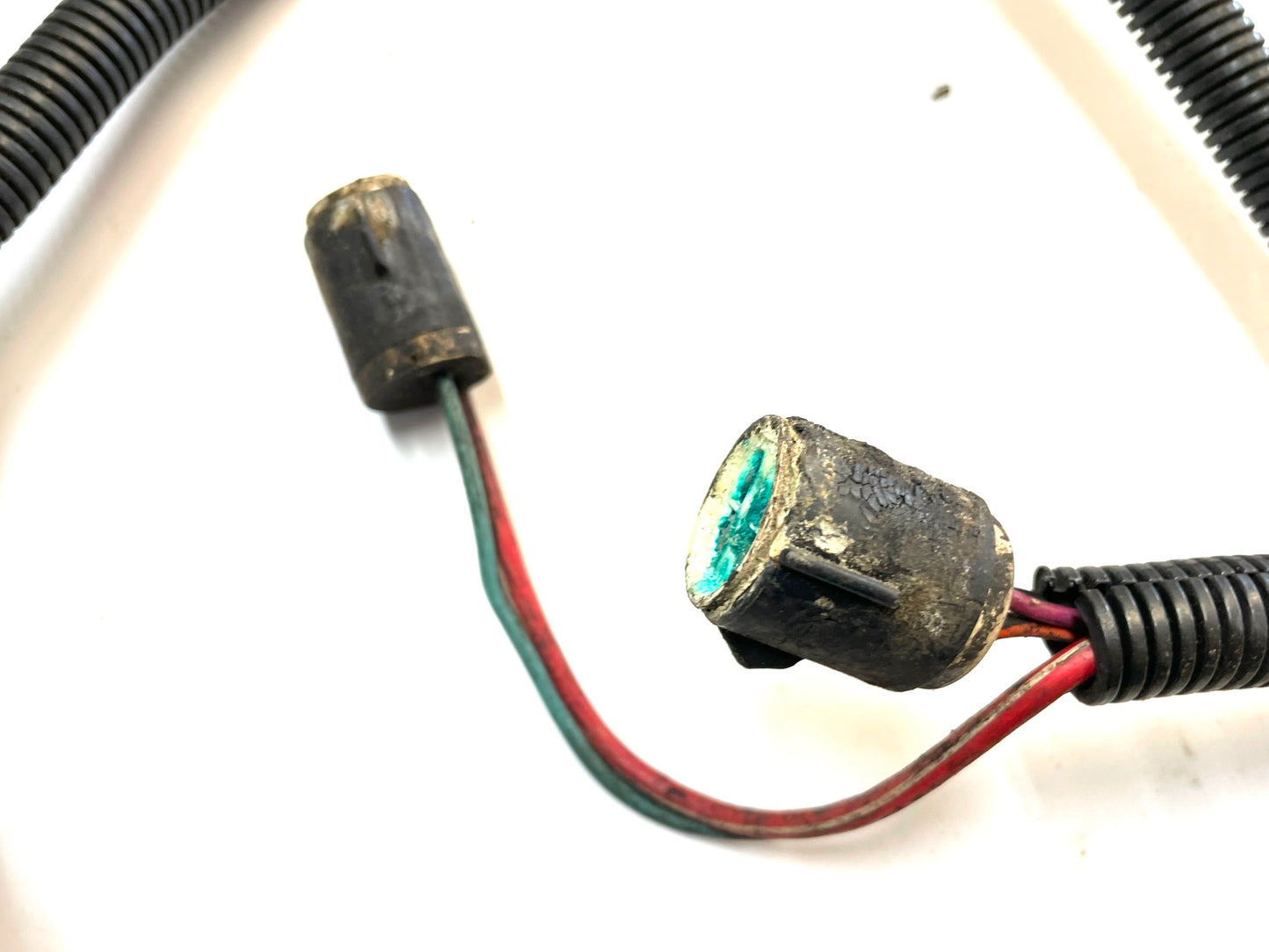 Jeep CJ7 Engine Wiring Harness Firewall Plug fits 83-86 bulk head CJ wire