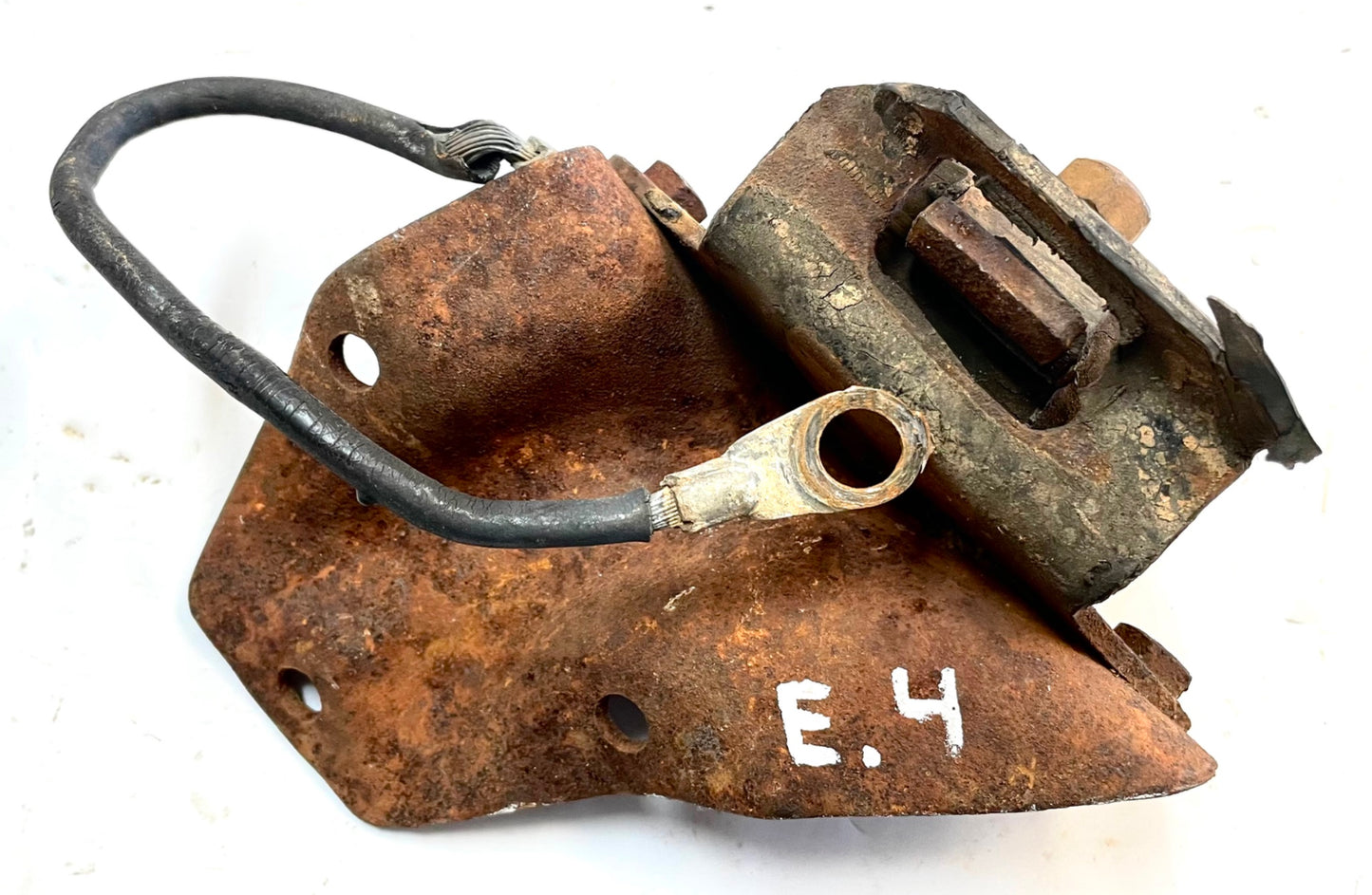 Jeep CJ 6 cylinder driver motor mount 4.2 258 232ci CJ5 CJ7 CJ8 AMC engine side