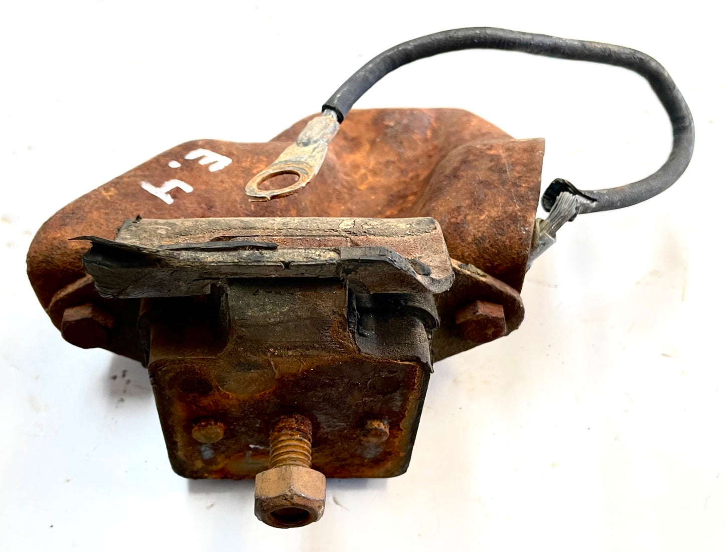 Jeep CJ 6 cylinder driver motor mount 4.2 258 232ci CJ5 CJ7 CJ8 AMC engine side